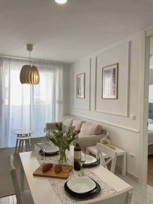 Zara Harmony Apartment Екстер'єр фото