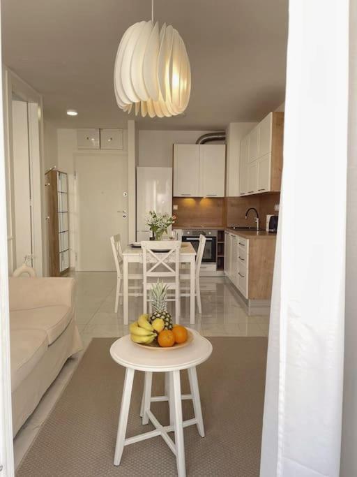 Zara Harmony Apartment Екстер'єр фото