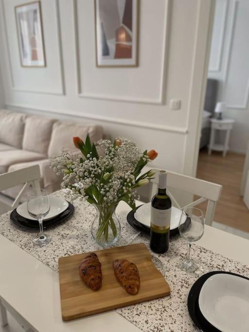 Zara Harmony Apartment Екстер'єр фото
